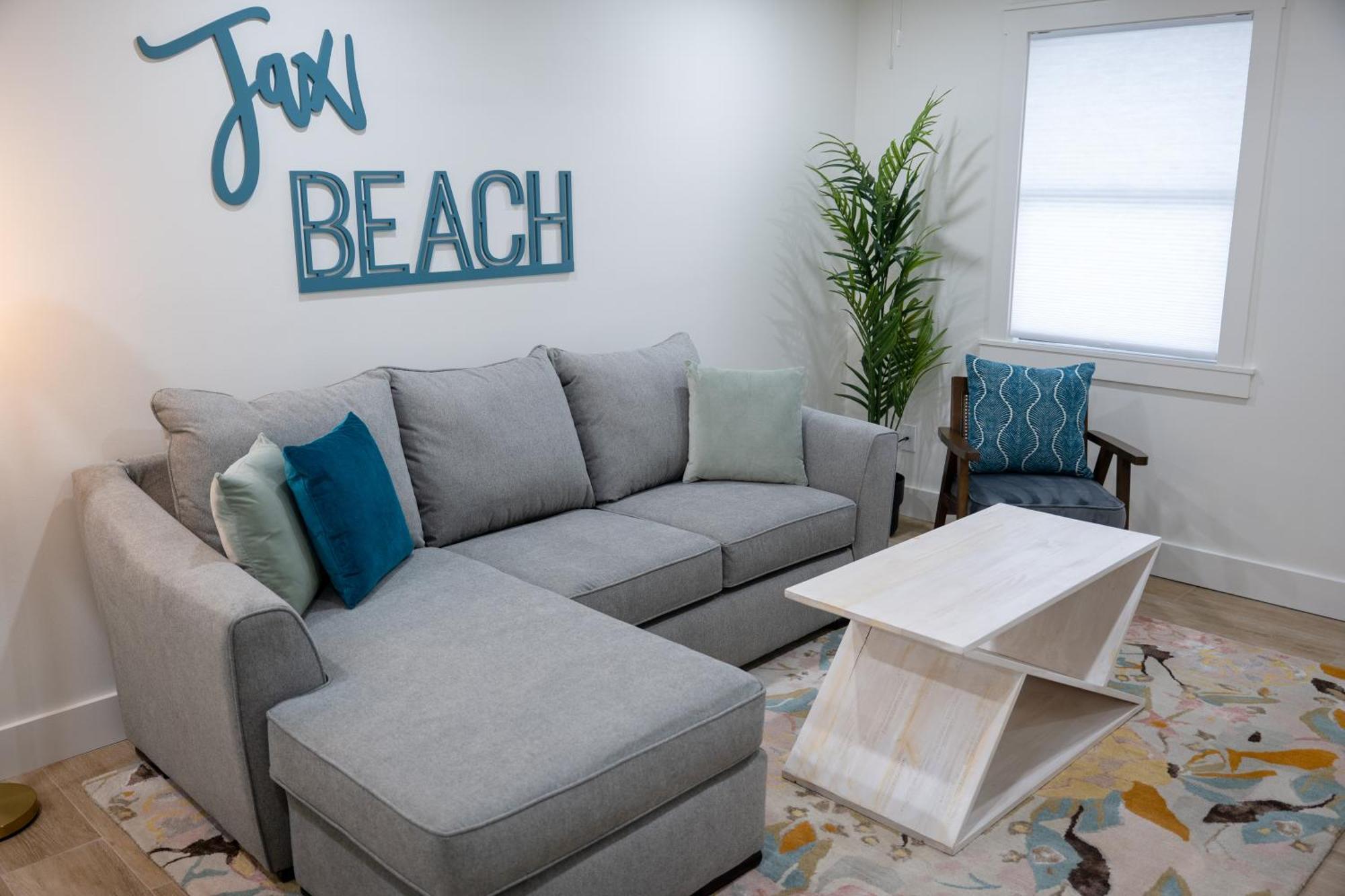 Be A Nomad Lovely 2Br 1Blk From The Ocean Джэксонвилл-Бич Экстерьер фото